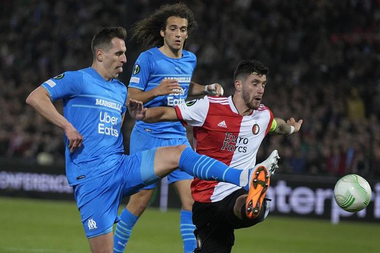 表在整个赛 表在整个赛